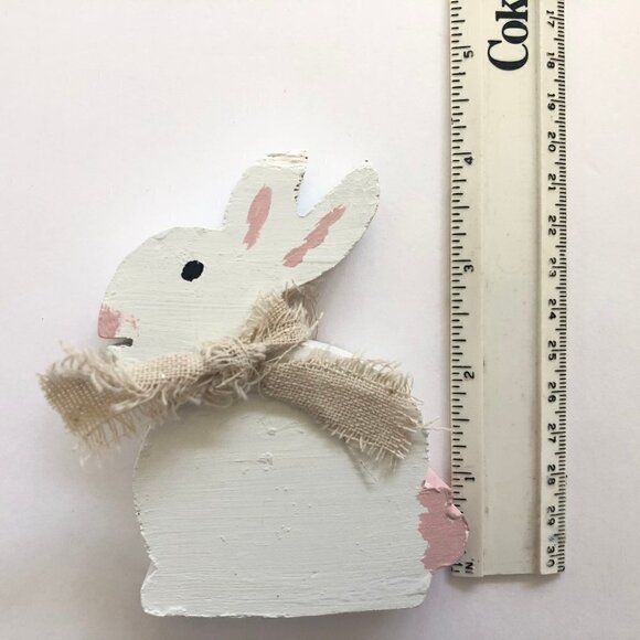 4 Wooden Bunny Figures Mama & Babies Handmade - Picture 5 of 6